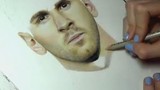 Xem cô gái vẽ chân dung Messi như ảnh chụp