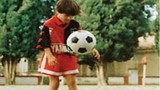 Messi lúc 9 tuổi chơi bóng thiên tài thế nào?