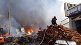 Thiệt hại khủng khiếp sau vụ cháy công ty gỗ gần cầu Đồng Nai