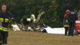 Video: Máy bay chở lính nhảy dù rơi, 10 người chết