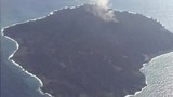 Đảo núi lửa Nhật Bản mở rộng không ngừng