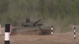 Xe tăng chiến đấu Nga khai hỏa, "khiêu vũ" trên thao trường