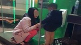 Phẫn nộ với người mẹ bỏ con ở cây ATM giữa đêm rét 