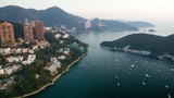 Cuộc sống xa hoa của giới siêu giàu Hong Kong