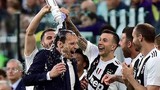 Ronaldo ăn mừng phấn khích trong ngày giành Scudetto