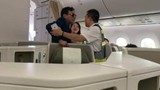 Cựu sếp Đất Lành sàm sỡ khách nữ Vietnam Airlines: Doanh nghiệp khốn đốn thế nào vì trùng tên?