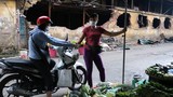 Nguy cơ nhiễm độc sau vụ cháy Rạng Đông: Người dân có quyền hoang mang