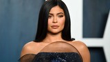 Tỷ phú Kylie Jenner "vung tiền" thế nào trước bê bối giả giấy tờ?