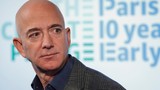 Trước khi từ chức CEO, Jeff Bezos xây dựng đế chế Amazon thế nào?