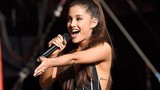 Ariana Grande được bảo vệ nghiêm ngặt khi biểu diễn tại Việt Nam