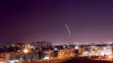 Phòng không Syria đánh chặn mục tiêu "lạ" gần sân bay Damascus