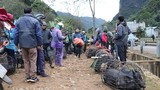 Đặc sản lợn “cắp nách” ở chợ phiên vùng cao nơi núi rừng Sơn La