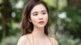 Huyền Lizzie diện bikini khoe dáng "cực nuột" cùng 3 vòng nóng bỏng 