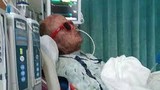Video: Người đàn ông trở thành xác sống sau khi dùng kháng sinh