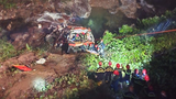 Xe khách vỡ nát khi lao xuống vực trên cao tốc La Sơn - Túy Loan