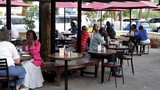 Nhà hàng Trung Quốc ở châu Phi cấm khách... châu Phi