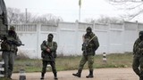 Lính tự vệ Crimea "nã đạn" quan sát viên châu Âu