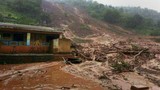 150 người Ấn Độ mắc kẹt trong vụ lở đất