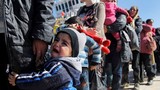 Ảnh: Dòng người tị nạn ùn tắc tại biên giới Hy Lạp