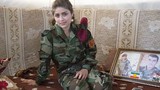 Ảnh: Nữ dân quân người Kurd xinh đẹp đánh IS