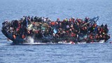 Thảm khốc tàu chở 500 người di cư lật úp giữa biển