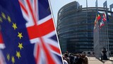 Brexit - Cử tri Anh vẫn đang đứng ở "ngã ba đường"