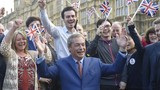 Thủ lĩnh ủng hộ Brexit Nigel Farage mới từ chức qua ảnh