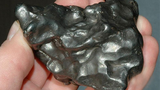Thực hư siêu kim loại có ở Việt Nam: "Ma lực" làm vỡ gương? 