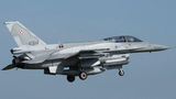 Sau tố cáo tên lửa Nga bay lạc, Ba Lan cấp tốc triển khai F-16