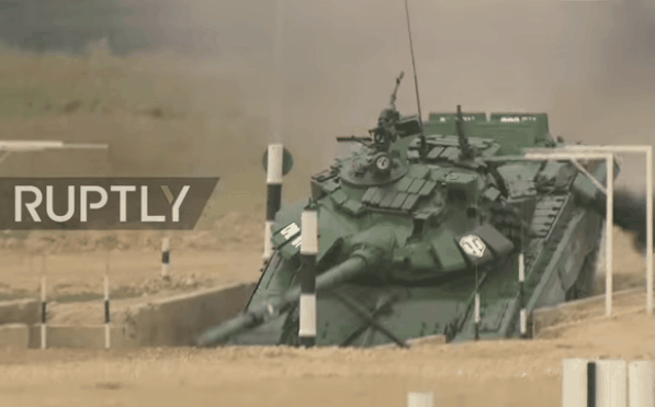 Việt Nam sẽ tham gia giải đua xe tăng có "1-0-2" ở Nga