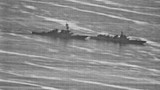 Lộ ảnh tàu chiến Trung-Mỹ suýt đâm nhau trên Biển Đông