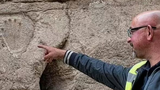 Bí ẩn dấu tay "ma quái" dưới con hào 1.000 tuổi ở Jerusalem