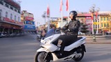 Dạo phố năm mới cùng xe Honda PCX 125 mới 