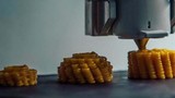 Làm ra thức ăn bằng... máy in 3D