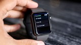 Apple Watch gặp sự cố bất ngờ khởi động lại