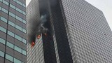 Video: Lửa cháy rừng rực ở tòa tháp Trump, một người thiệt mạng