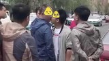 Video: Người đàn ông cưỡng hôn đối phương khi đang cãi nhau