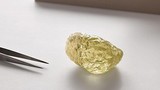 Tìm thấy viên kim cương khổng lồ, to nhất từng thấy ở Bắc Mỹ