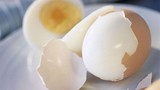 Luộc trứng kiểu này khiến vừa mất dinh dưỡng vừa dễ rước bệnh vào người