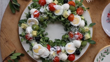 Video: Cách làm salad vòng hoa đơn giản đón Giáng sinh