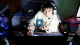 Video : Chàng trai khuyết tật làm streamer để phụ giúp gia đình