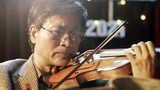 Quốc Tuấn: “Má và xương quai xanh của tôi rất đau vì chơi violin“