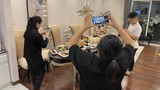 MC Quang Minh khoe không gian ăn cơm sang như nhà hàng