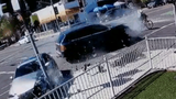 Video: Ô tô đâm nhau kinh hoàng, nam thanh niên thoát chết khó tin