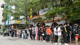 Xếp hàng dài lấy vé xem Saigon Phantom đấu SEA Games 31