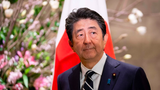 Ông Abe Shinzo: "Người khổng lồ" định hình trụ cột chính sách Nhật Bản