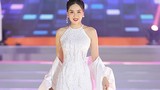 MC Mai Ngọc VTV gây bất ngờ với khả năng catwalk