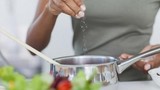 5 sai lầm nấu nướng khiến chất dinh dưỡng