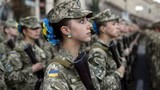 Phát sốt nhan sắc nữ binh sĩ Quân đội Ukraine