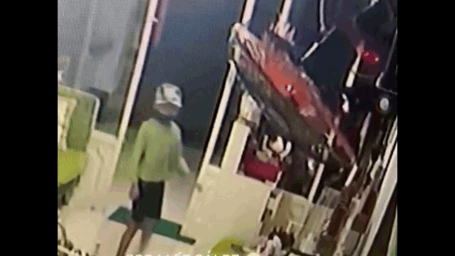 Video: Lẻn vào tiệm nail, cậu nhóc trộm điện thoại “nhanh như chớp” ở Bình Dương